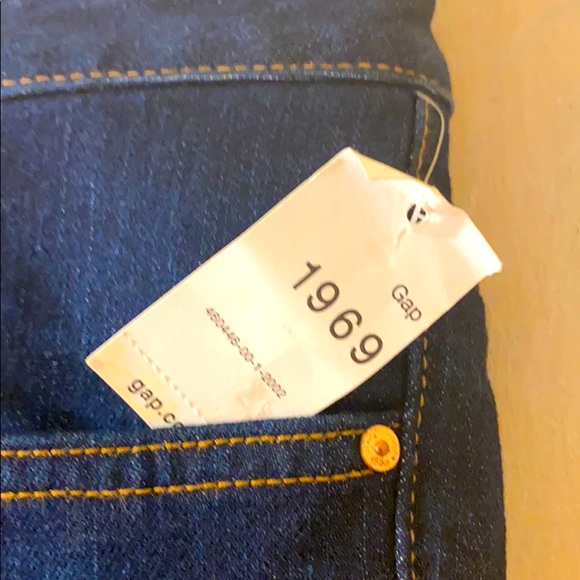 NWT GAP Perfect Boot Cut Jeans Size 35r - Picture 4 of 4